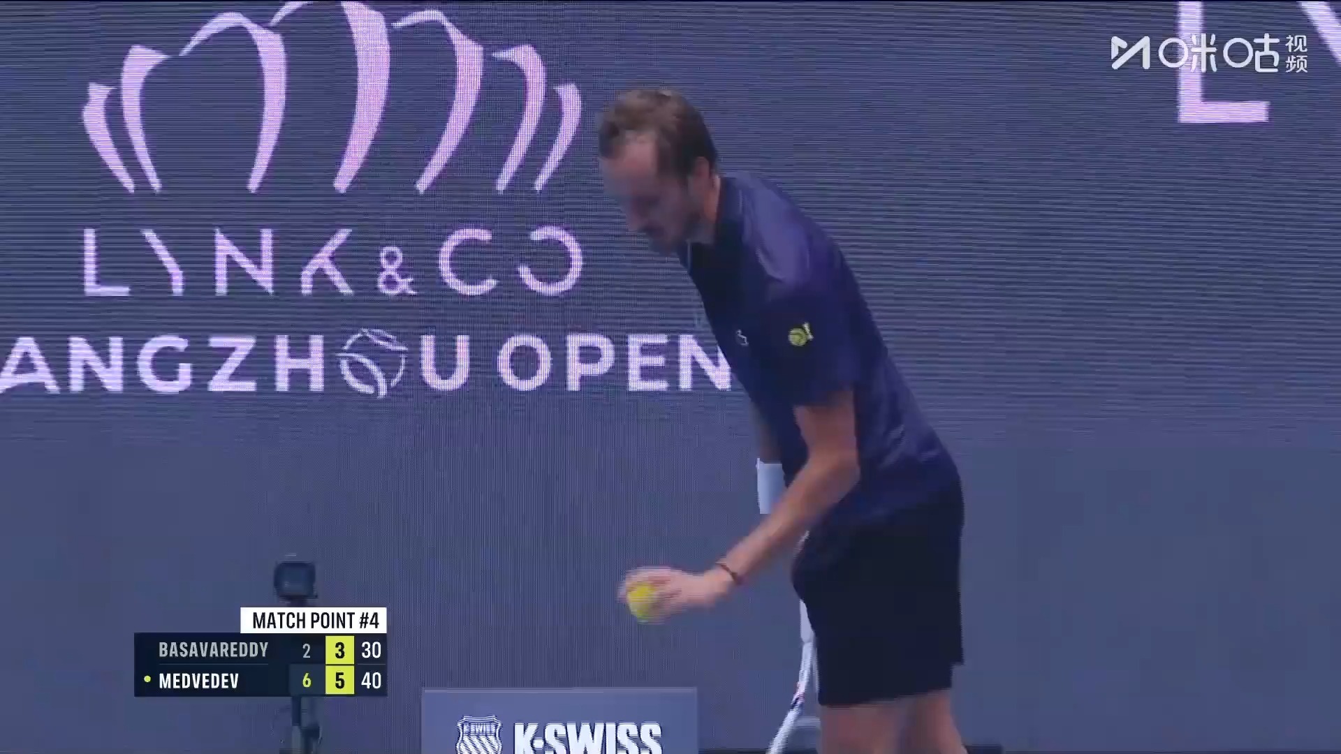 包含澳网绝杀ATP总决赛，梅德韦杰夫惊艳四座的词条