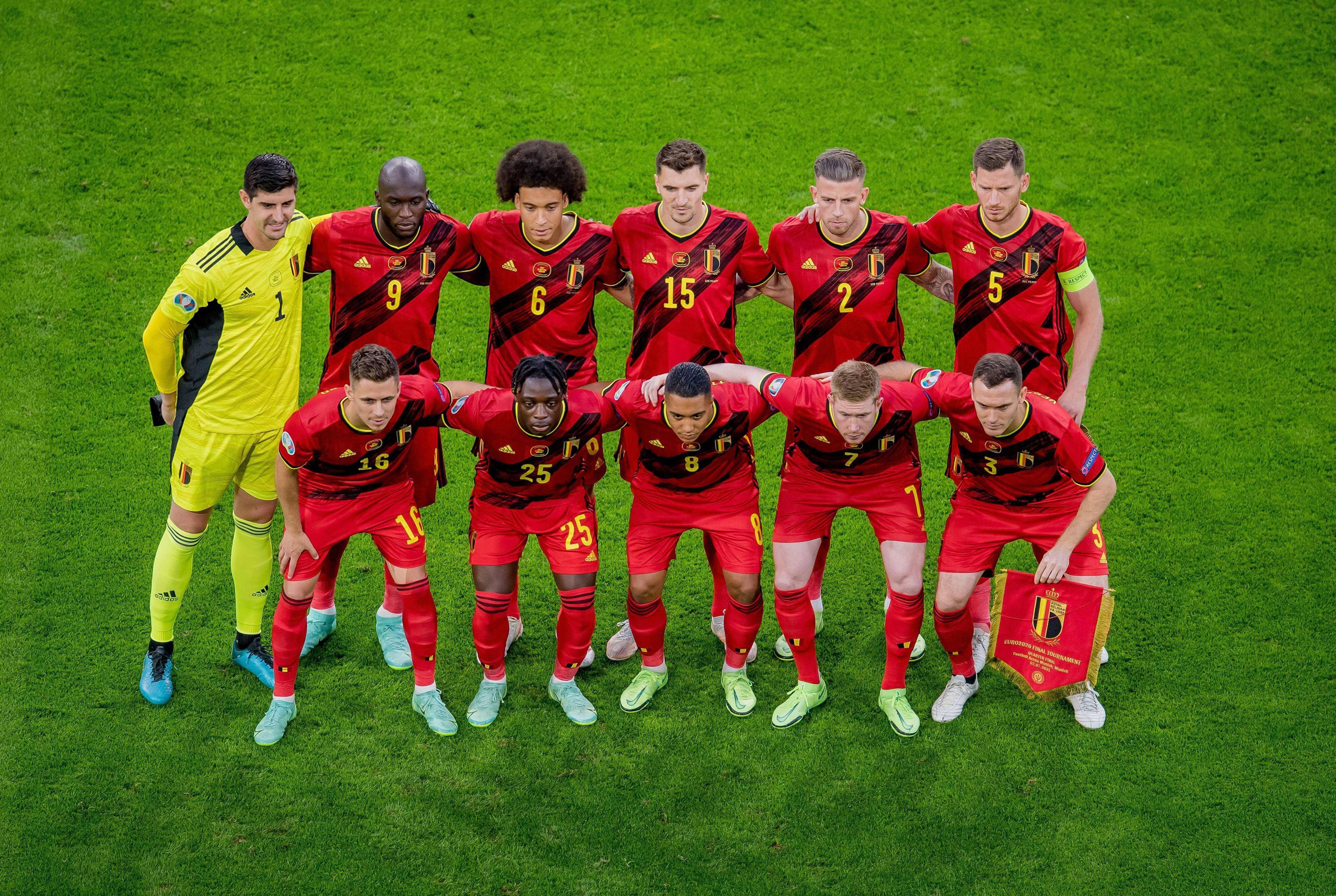 关于比利时血洗加拿大，莱万惊艳世界的信息