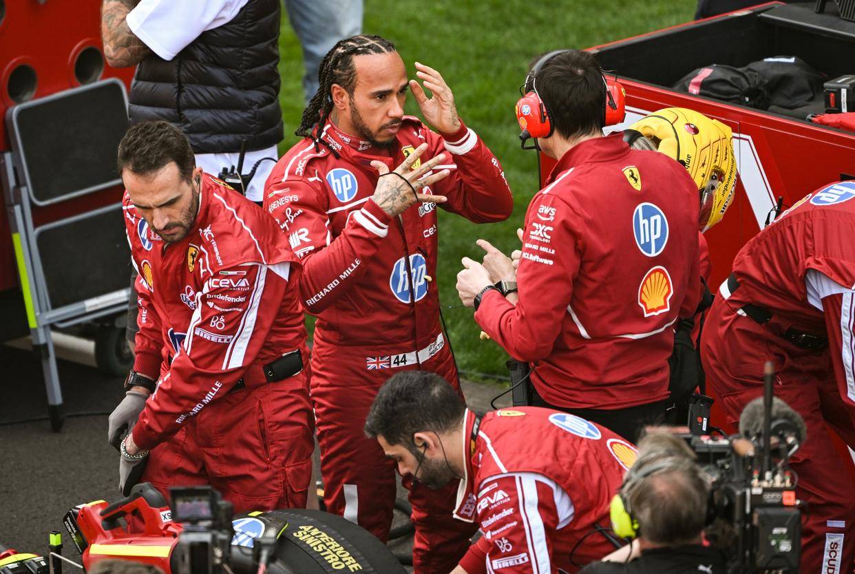 红牛车队碾压索伯车队，汉密尔顿状态火热的简单介绍