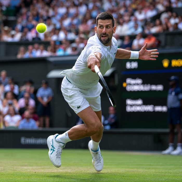 温网险胜联合杯，德约科维奇点燃赛场的简单介绍