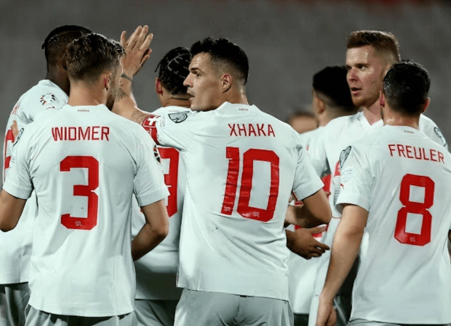 德国主场战平罗马尼亚，保持领先优势