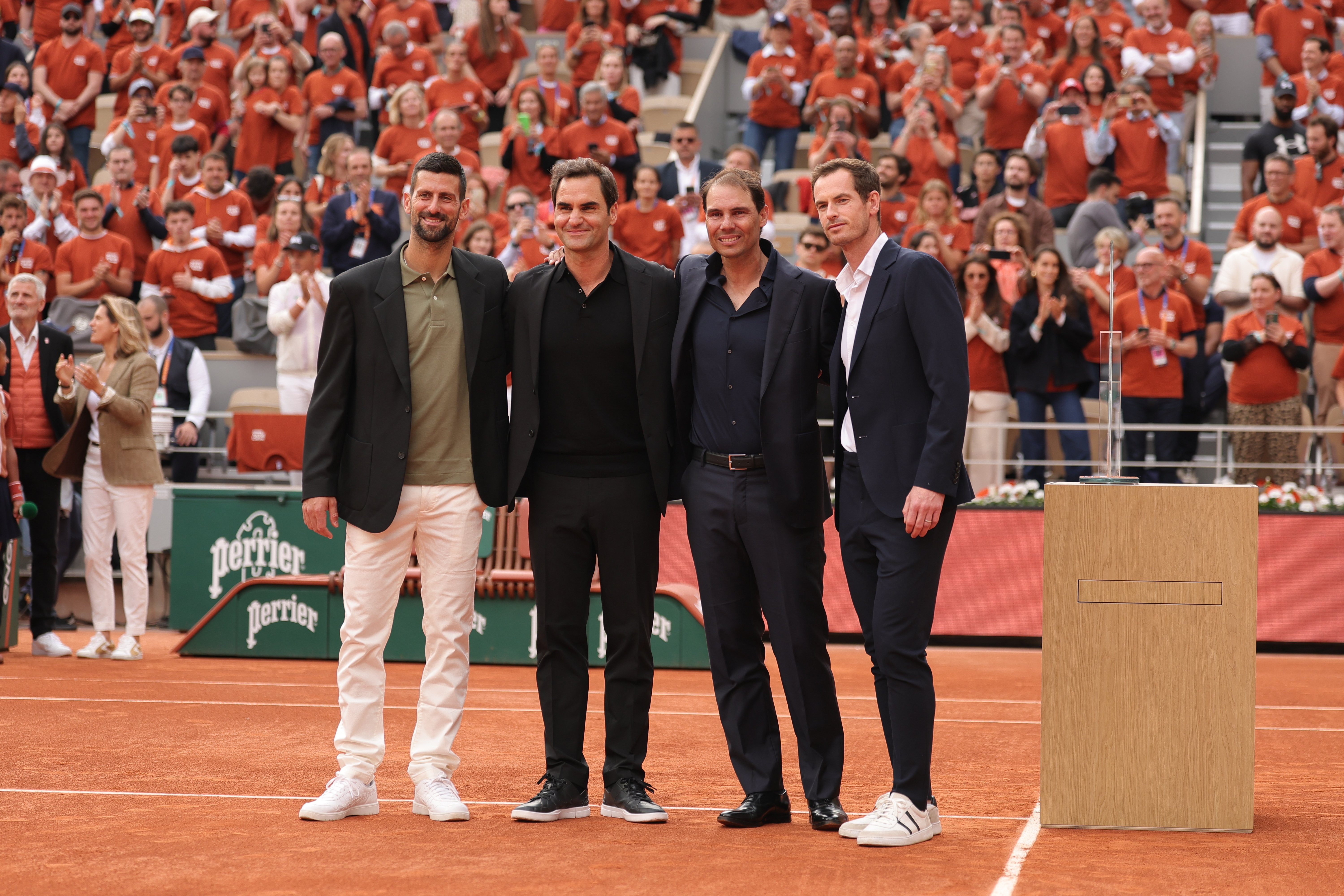 德国网球队横扫英国网球队，瓦林卡制霸全场的简单介绍