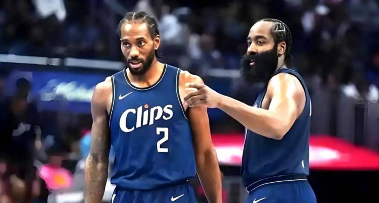 关于黄蜂主场大胜快船，球队全员表现出色连续两场比赛取胜的信息