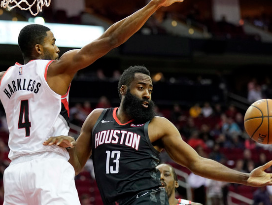 上海队力克四川队,保罗状态火热的简单介绍 上海队力克四川队,保罗状态火热的简单介绍