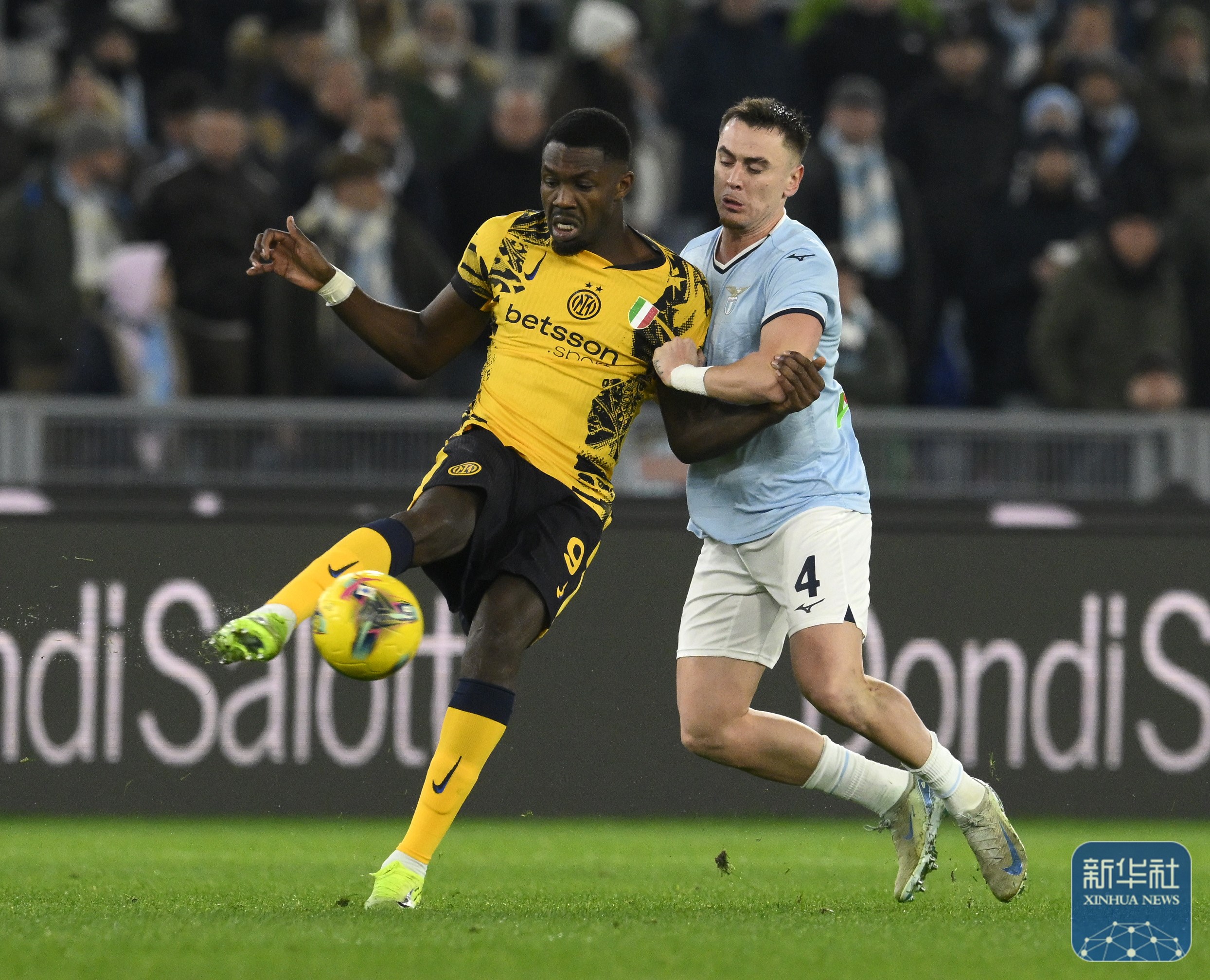 国际米兰客场大胜,对手难阻势头的简单介绍 国际米兰客场大胜,对手难阻势头的简单介绍