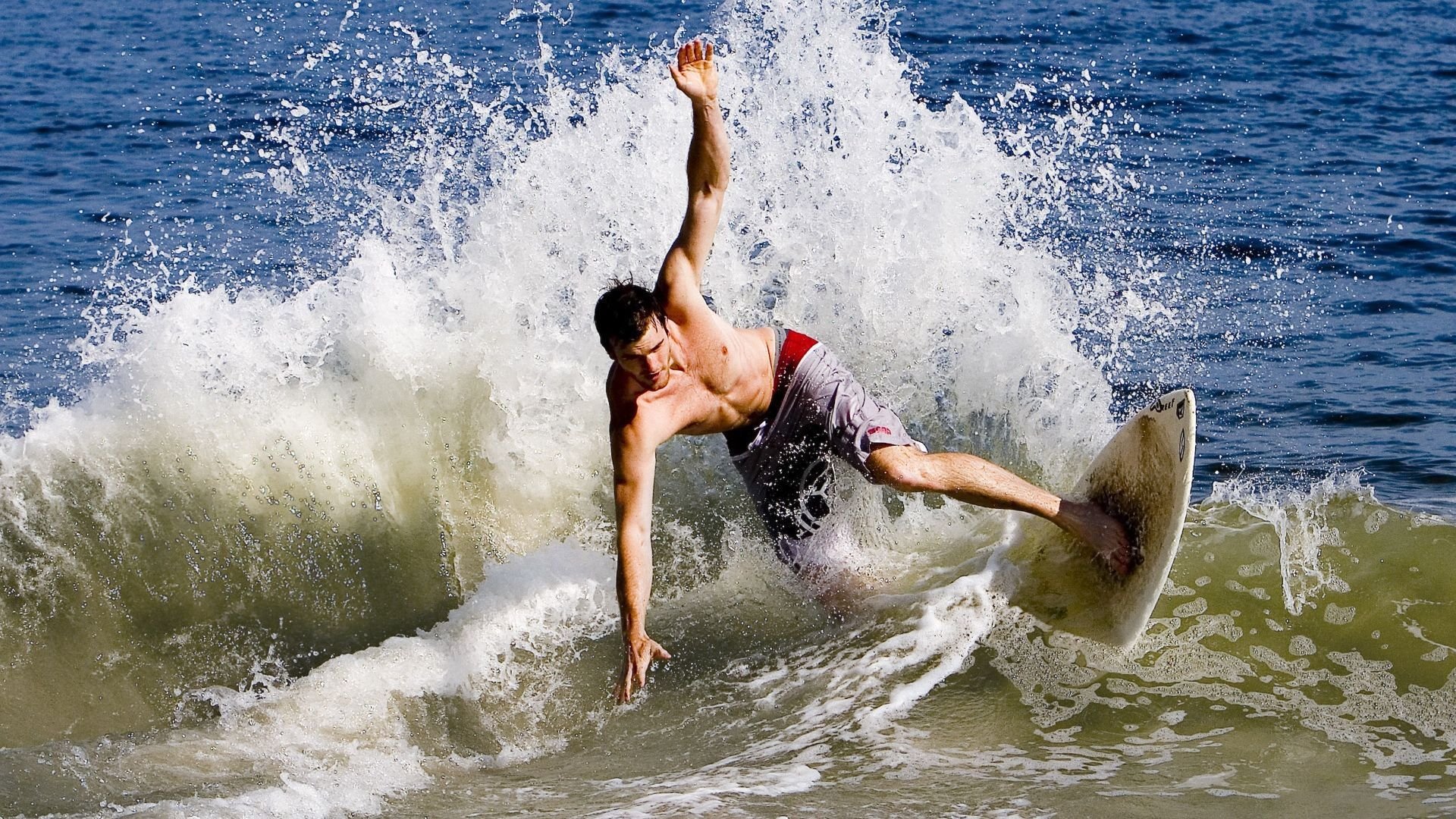 奥斯梅恩独舞绿茵场，墨西哥对阵伊拉克一役，个人能力如何改写比赛剧本？