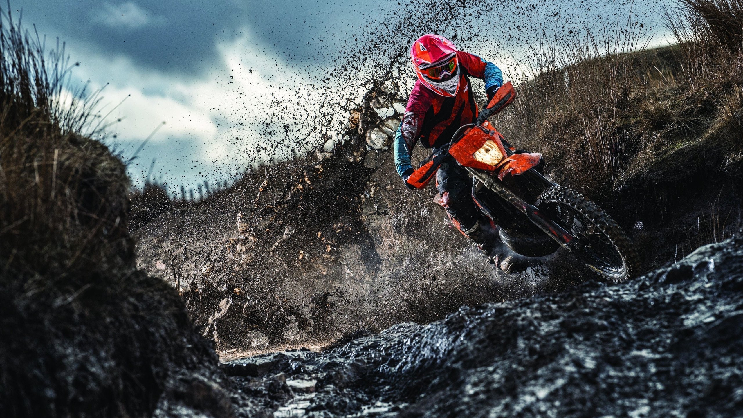 鏖战巴格达，恩佐在年度焦点之战中接管比赛，法国险胜伊拉克